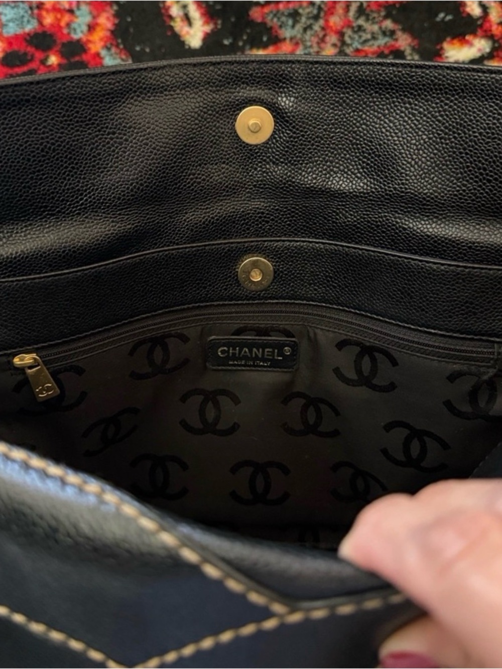 Authentic CHANEL Caviar Surpique CC Shoulder Tote Bag ๐๐๐ฅฐ - Picture 6 of 9